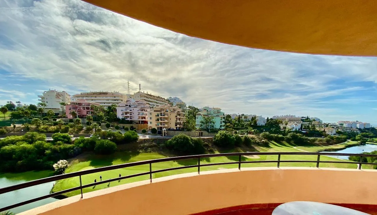 Modern And Stylish Apartment Seeview And Golfview Malaga