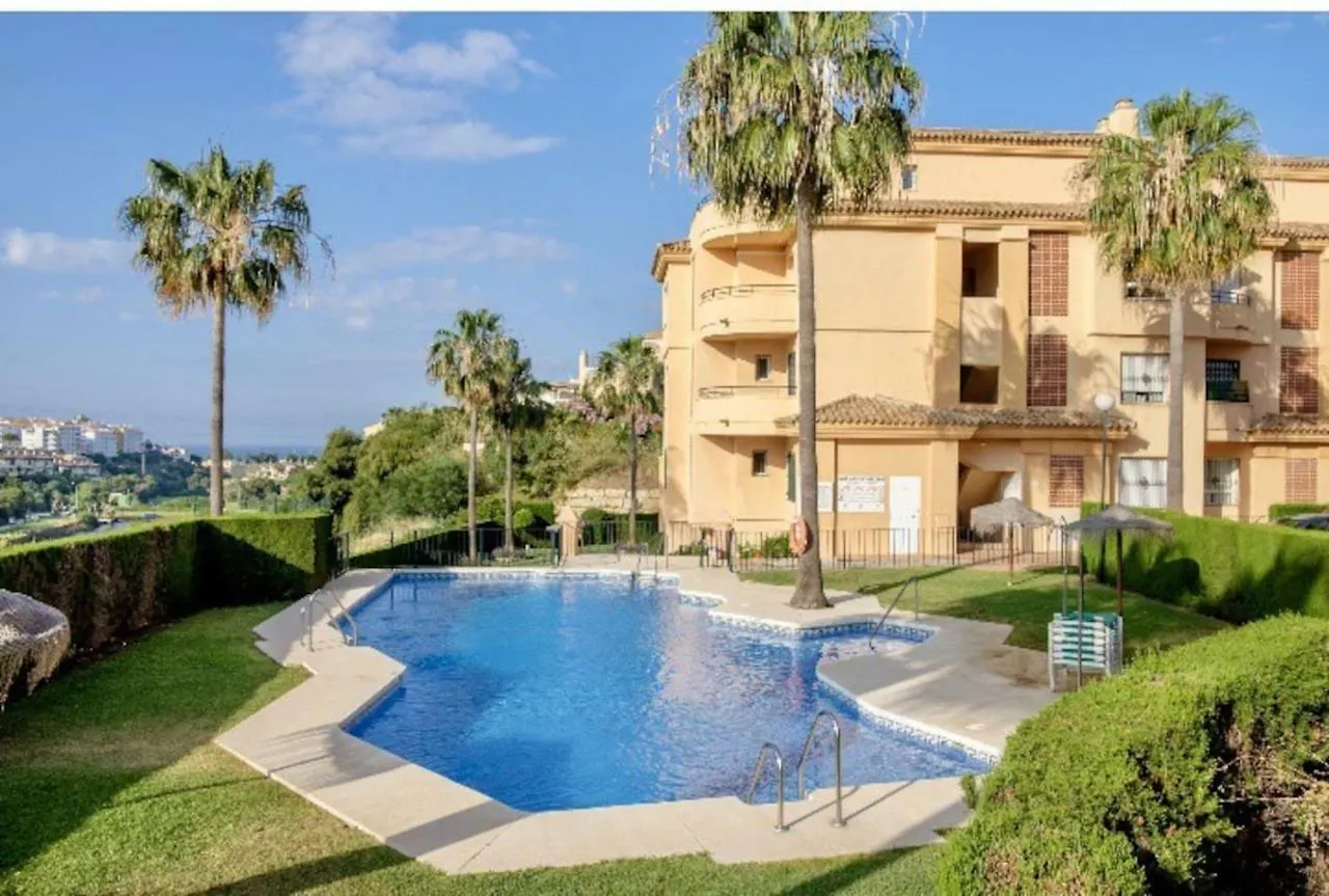 Modern And Stylish Apartment Seeview And Golfview Malaga