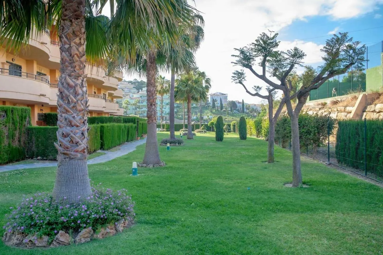 Modern And Stylish Apartment Seeview And Golfview Malaga Spain
